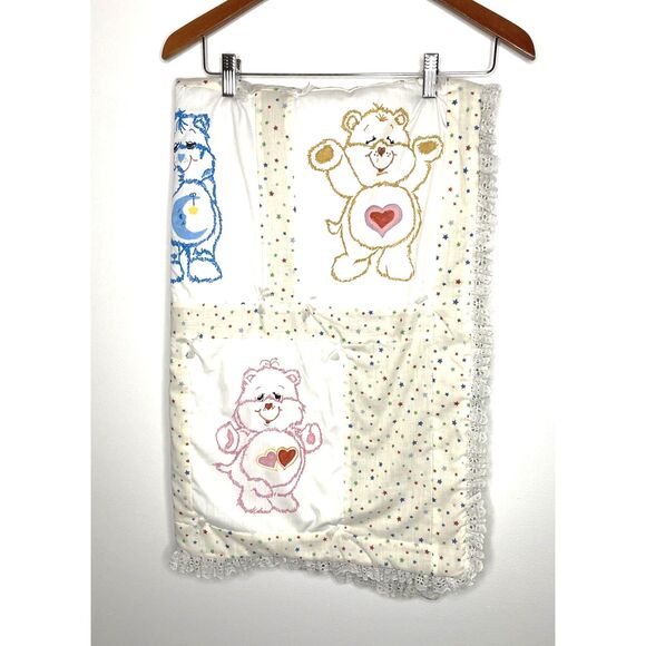 VTG Handmade Off White Care Bear Lace Quilt Blanket Double Sided Kids 29"x52" - Picture 3 of 9
